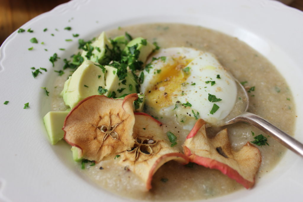 Cauliflower and apple soup with avo & eggs